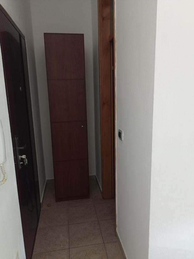 Donata Apartment โอซีเยก ภายนอก รูปภาพ